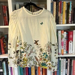 & Other Stories Cream Top with Colorful Floral Design